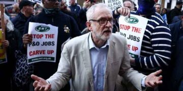 এবার তিন মিনিটের জুম কলে ৮০০ কর্মীকে ছাঁটাই করল ব্রিটিশ সংস্থা