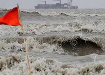 সাগরে নিম্নচাপ, বন্দরে ১ নম্বর সতর্ক সংকেত
