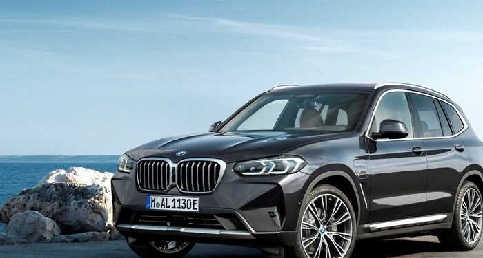 বাংলাদেশের বাজারে এলো নতুন বিএমডাব্লিউ এক্স থ্রি