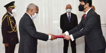 কাবো ভার্দেতে নিযুক্ত বাংলাদেশের রাষ্ট্রদূতের পরিচয়পত্র পেশ