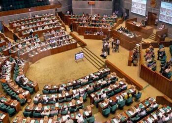 মাসের প্রথম ৭ দিনের মধ্যেই গণমাধ্যমকর্মীর বেতন দিতে হবে