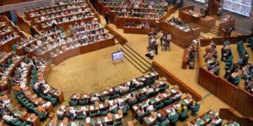 মাসের প্রথম ৭ দিনের মধ্যেই গণমাধ্যমকর্মীর বেতন দিতে হবে