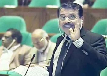 বিশ্ববিদ্যালয়ের ক্যাম্পাস আজ মদ-গাঁজার আসর : এমপি হারুন