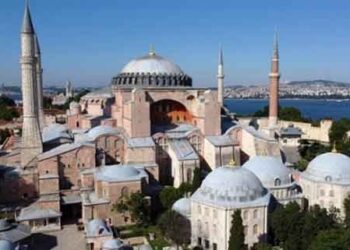 ৮৮ বছরে প্রথম তারাবি হতে যাচ্ছে হায়া সুফিয়ায়